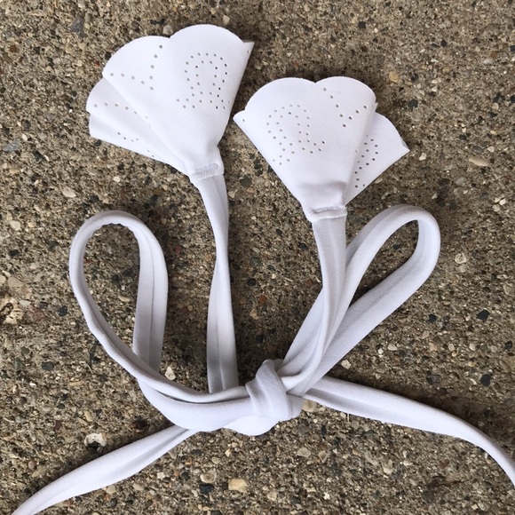 Rare Lululemon Reversible String Bikini Top - Picture 3 of 7